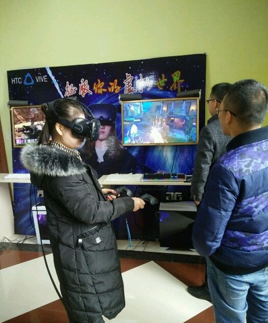 穿越VR虚拟现实体验馆